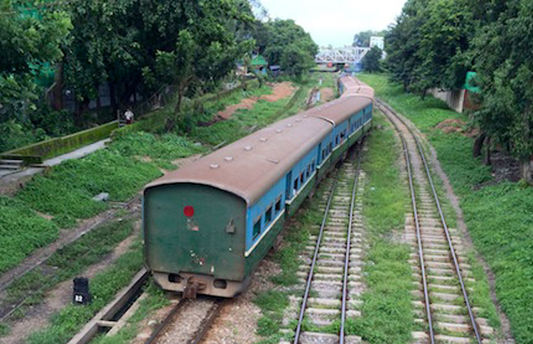 ミャンマー鉄道